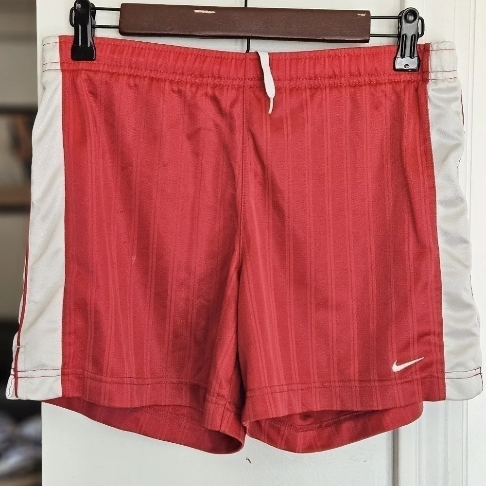 Nike girls athletic shorts